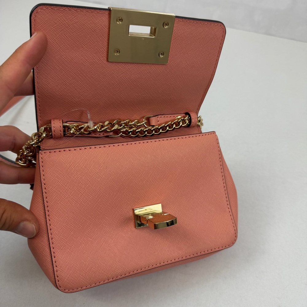 Michael Kors Mercer Extra Small Pebbled Leather Crossbody Bag Pink Gold Chain - Picture 6 of 10
